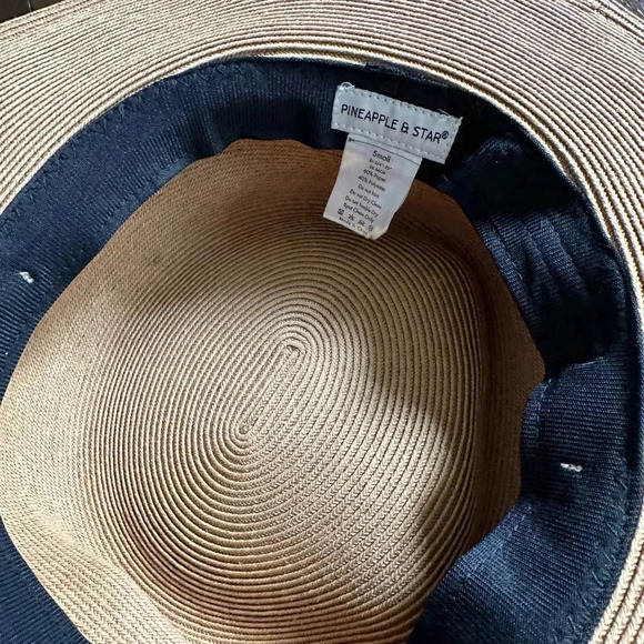 Pineapple & star hat - Picture 5 of 13